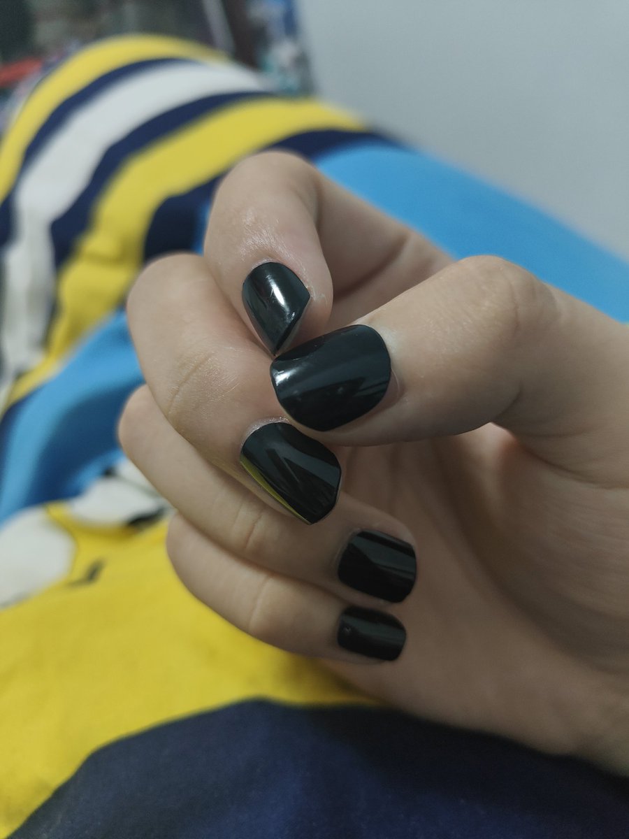 鲫鱼不记雨 tweet media