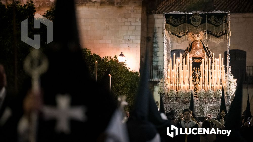 GALERÍA: SÁBADO DE GLORIA / La procesión de la Virgen de la Soledad lucenahoy.com/galeria-sabado…