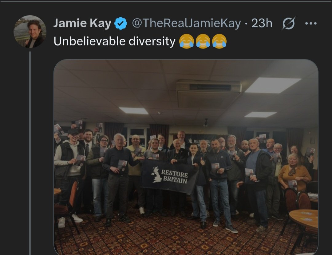 Wanker Finder tweet media