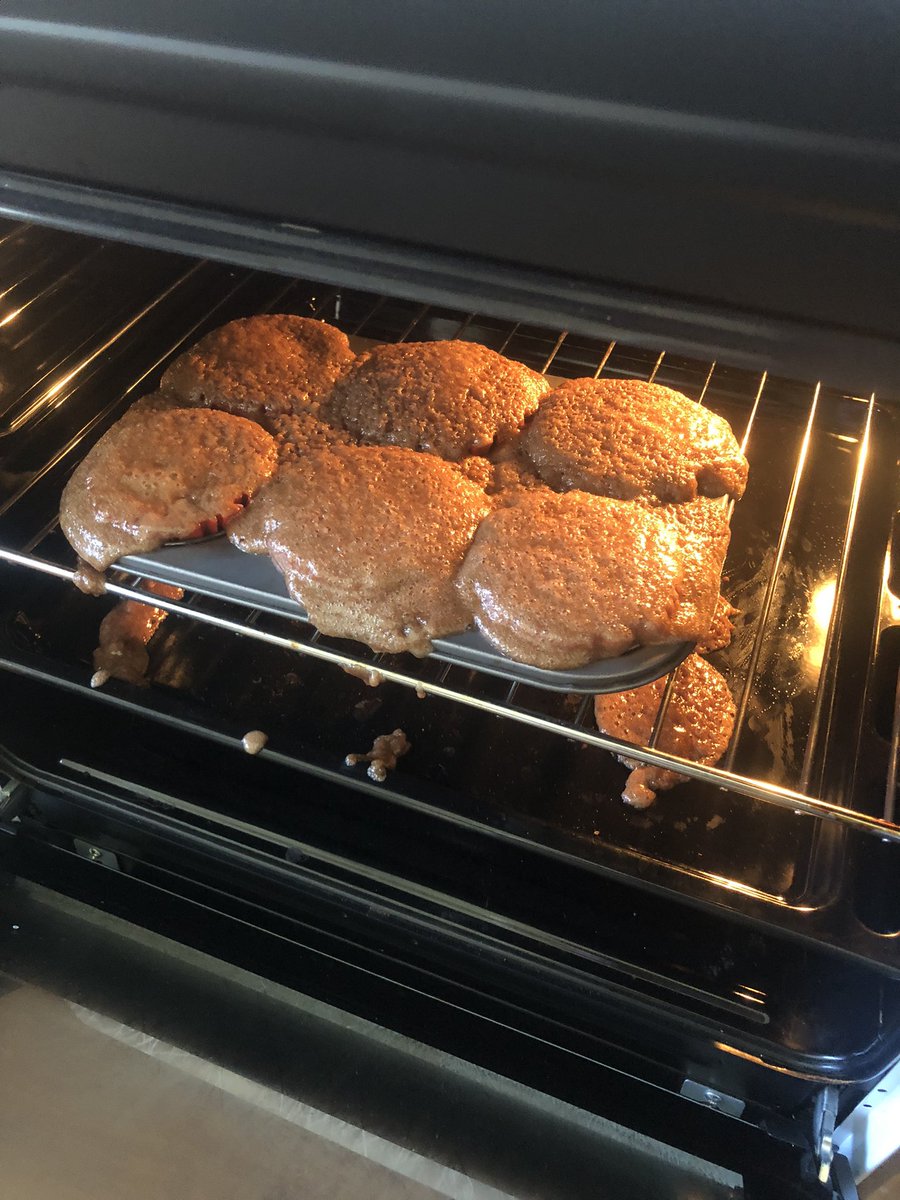 AIRY 🍨☕️ tweet media