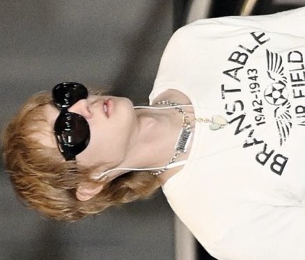 ashi ♱ tweet media