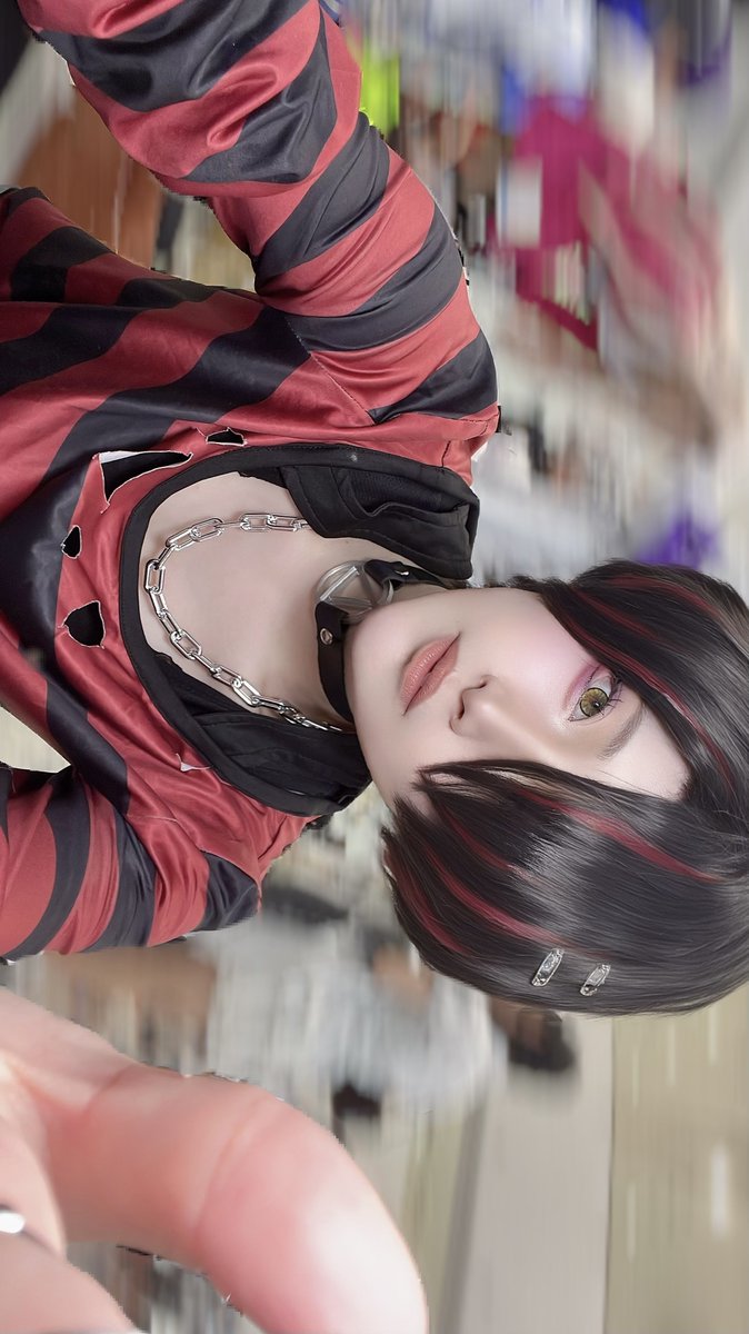 茶いてぃー にじそ西4ム-45(売り子) tweet media