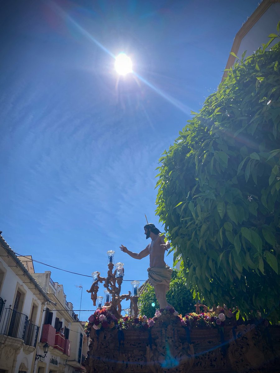 𝐄𝐆𝐎 𝐒𝐔𝐌 𝐑𝐄𝐒𝐔𝐑𝐑𝐄𝐂𝐓𝐈𝐎 𝐄𝐓 𝐕𝐈𝐓𝐀

¡Feliz Pascua de Resurrección!

#domingoderesurrección #resucitó #semanasanta