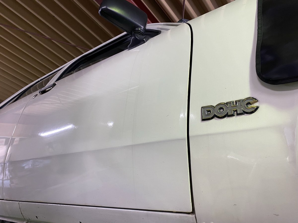 LussoCars's tweet photo. 今週も多様な整備入庫が続いていますが懐かしいクルマたちに囲まれていました。
PF60のリセット作業は個人的にはワクワクしますがLusso的にはそうでもないようです。 https://t.co/QKb0DV0dkr