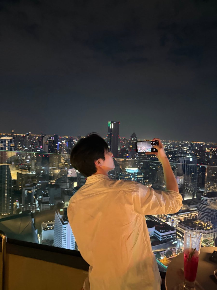 soobxn's tweet image. photographer vs results, so who’s stepping in front of my lens next? 📸