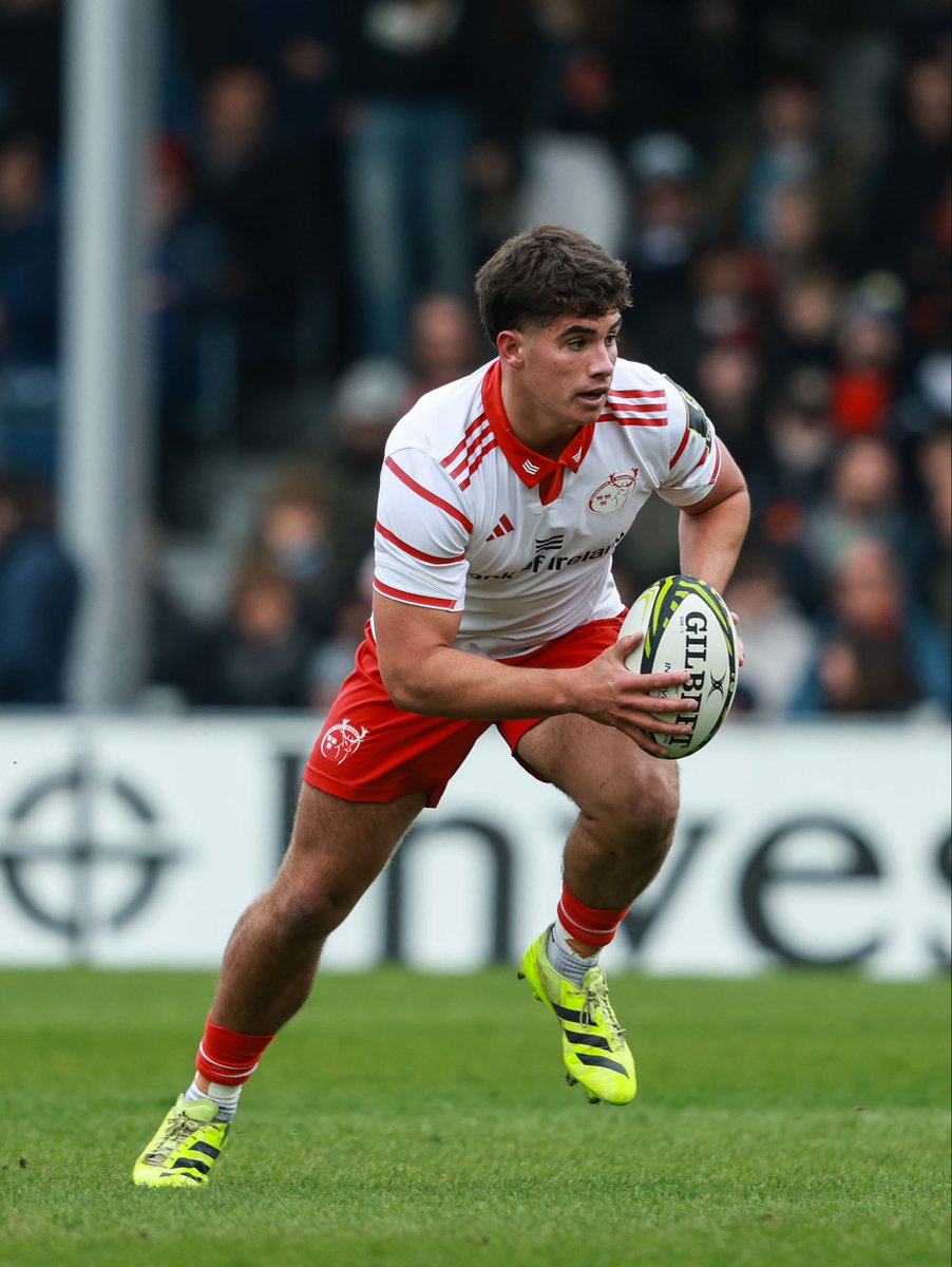 Munsterrugby's tweet photo. Congratulations to Academy scrum-half Ben O’Donovan on making his Munster debut yesterday 👏

#SUAF 🔴 https://t.co/qmxXTcC81K