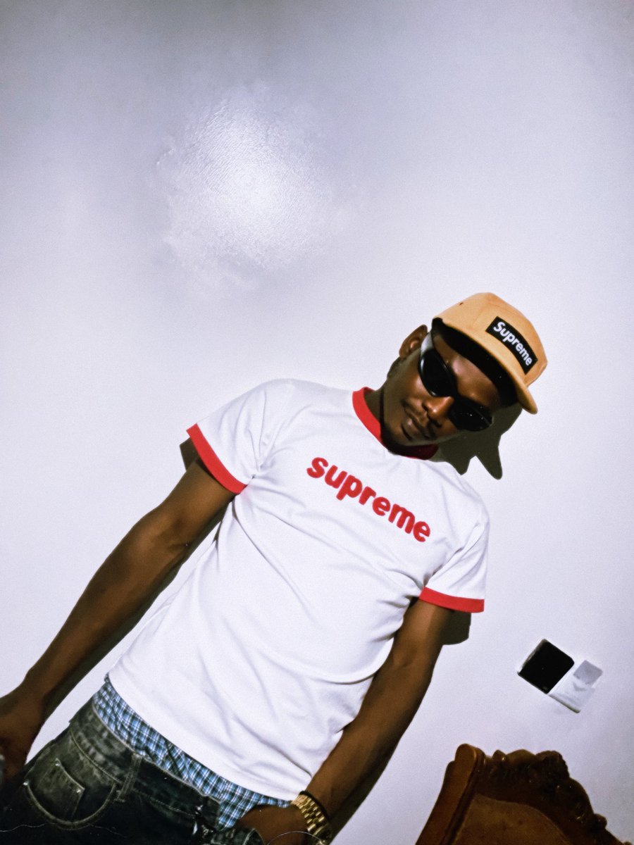 Kayckat's tweet photo. Stay true to yourself ❤️‍🔥

TG streaming rapid on all platforms 

#fyp #explore #tgbykayckat https://t.co/66gv9M7Yqf