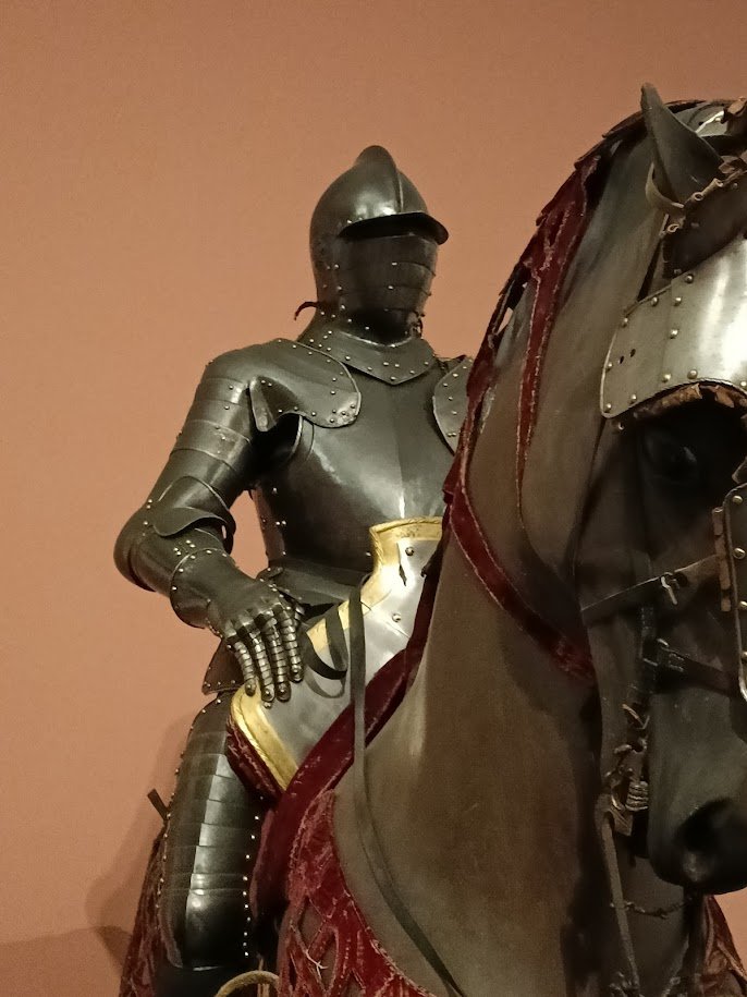 The Late Knight Show tweet media