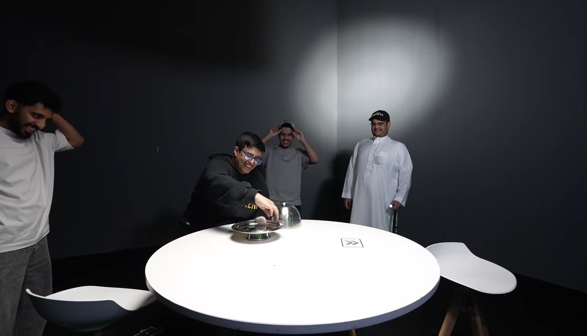 عبدالعزيز tweet media