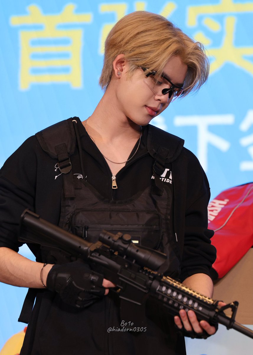 🚨

20260405 Ningbo Fan Sign

#NexT1DE #DORN #NexT1DE_DORN #DornKhumraj