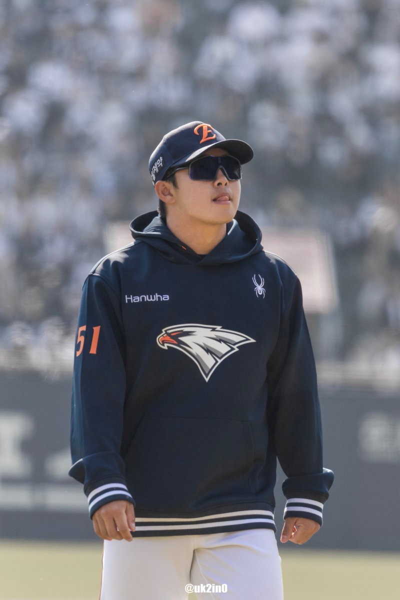 우키노 tweet media