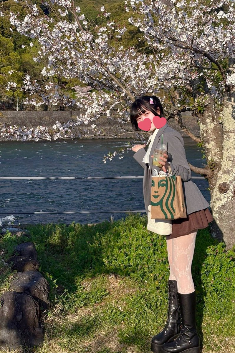 アオミドロ📯ニム吹 tweet media