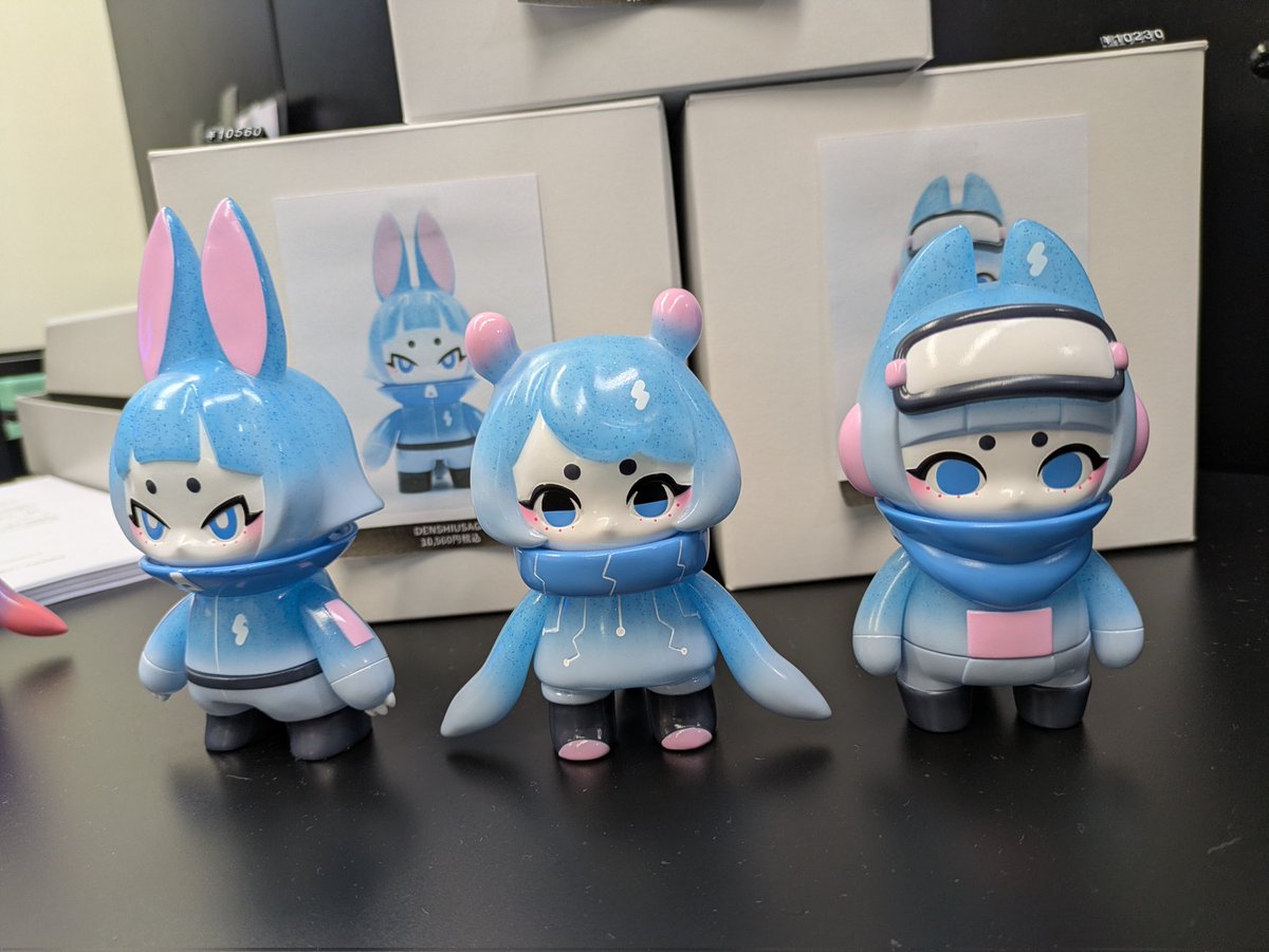 いのとし tweet media