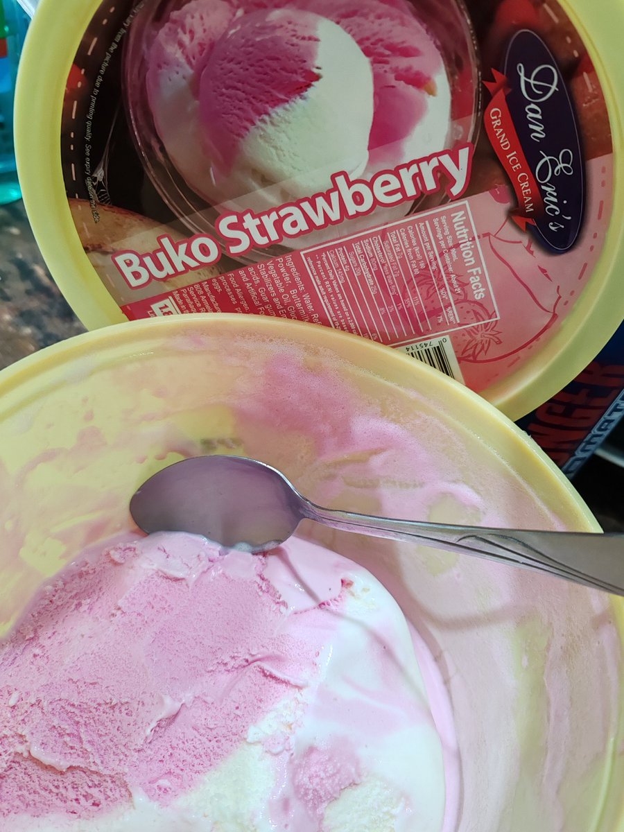 MedyoMacho tweet media