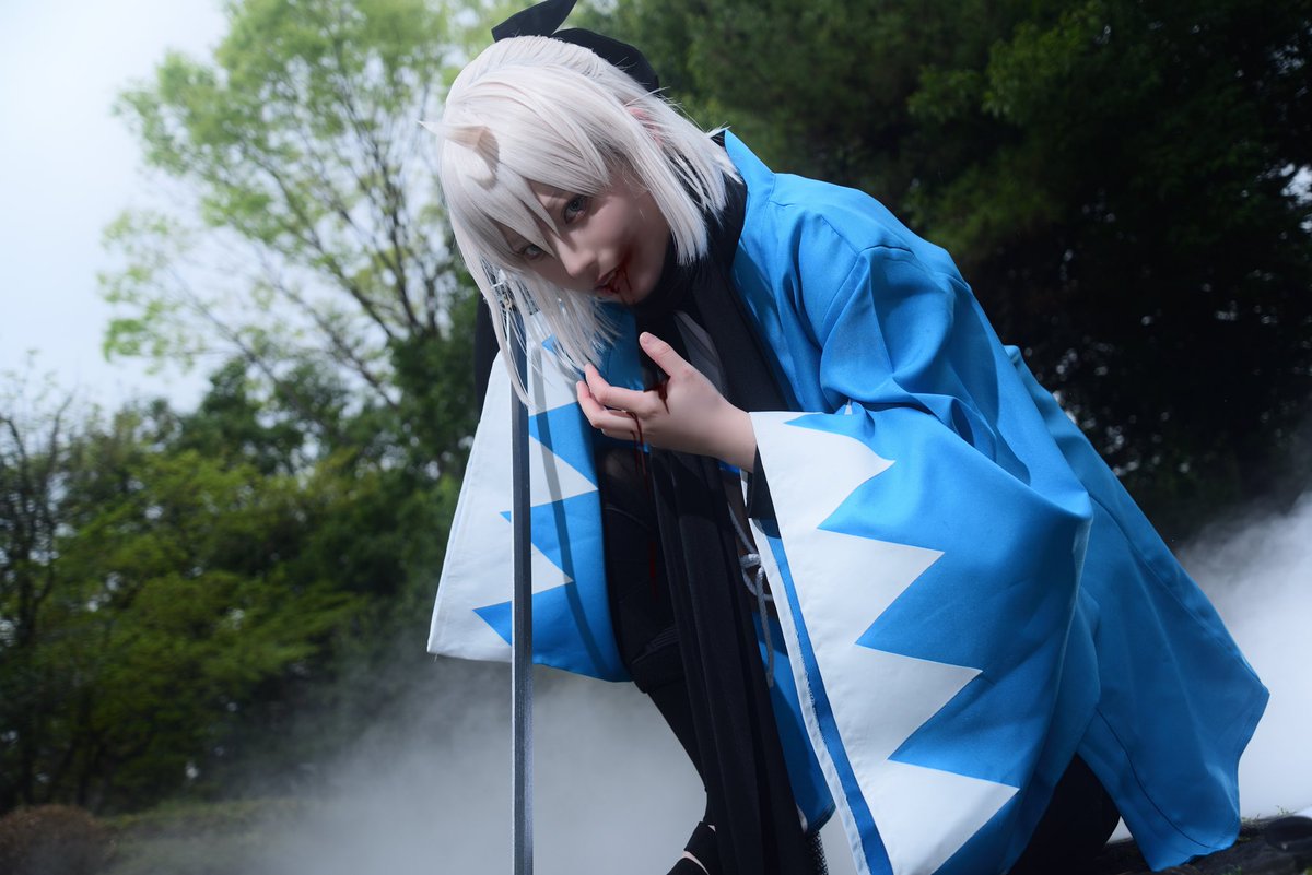 ※コスプレ cos 血加工
頑張って吐血表現したいけどムズすぎる...いつか血糊使った撮影とかもしてみたい
せっかく書いたので供養
📸<a href="/WJL9znJVDknCgTJ/">みと📷カメラ垢</a> さん