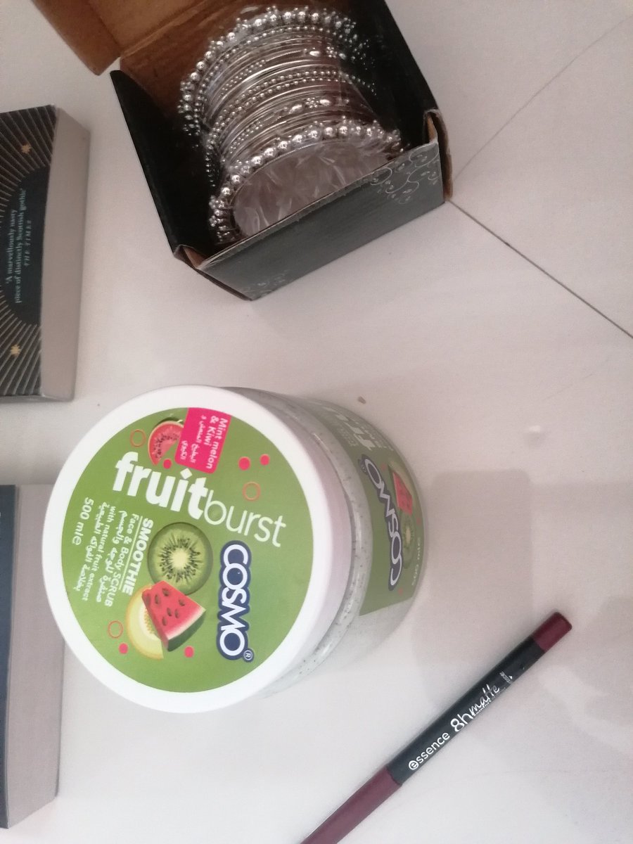 moon 🖇️ tweet media