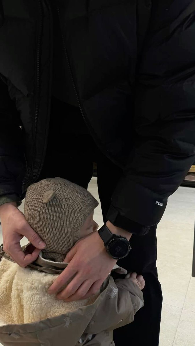 🎐💭🪿🥥🧃 tweet media