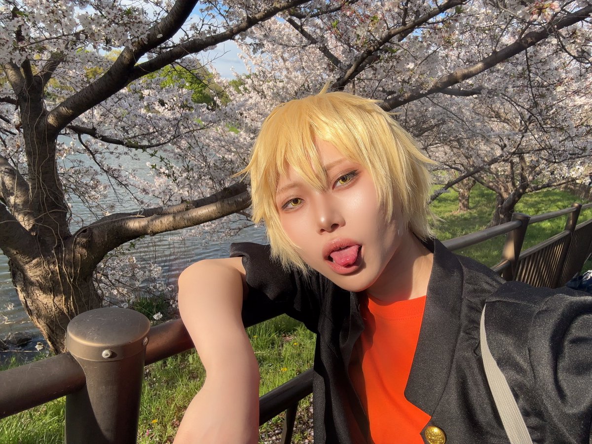 おそくほー！
デンジで春満喫してた🌸