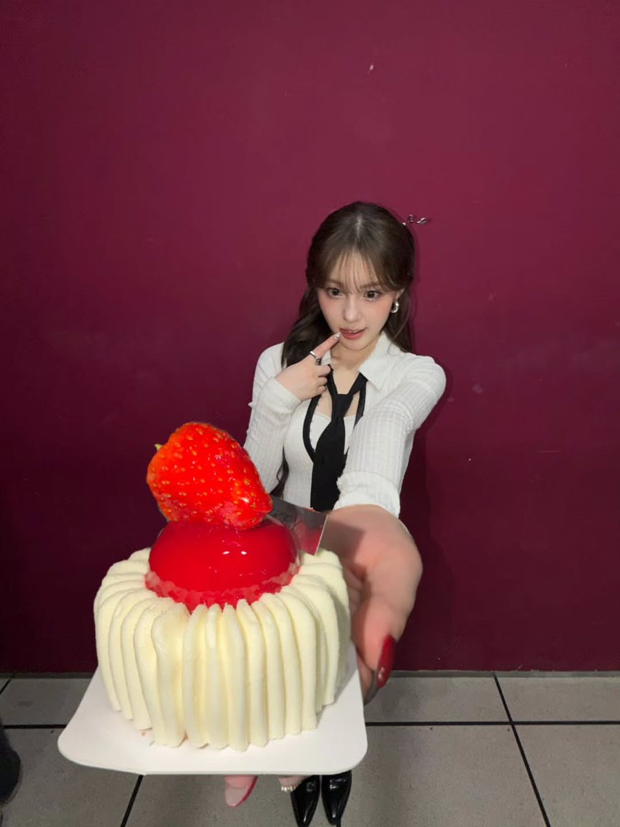 chaeromedia tweet media