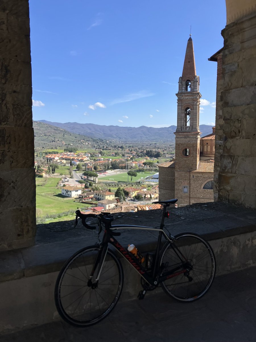 Staccar2025's tweet photo. #evvivalabici 🚴🏽‍♂️#primavera #gravel #ciclostorica #arezzo #ardita #aglianica https://t.co/ZHHrgmhK49