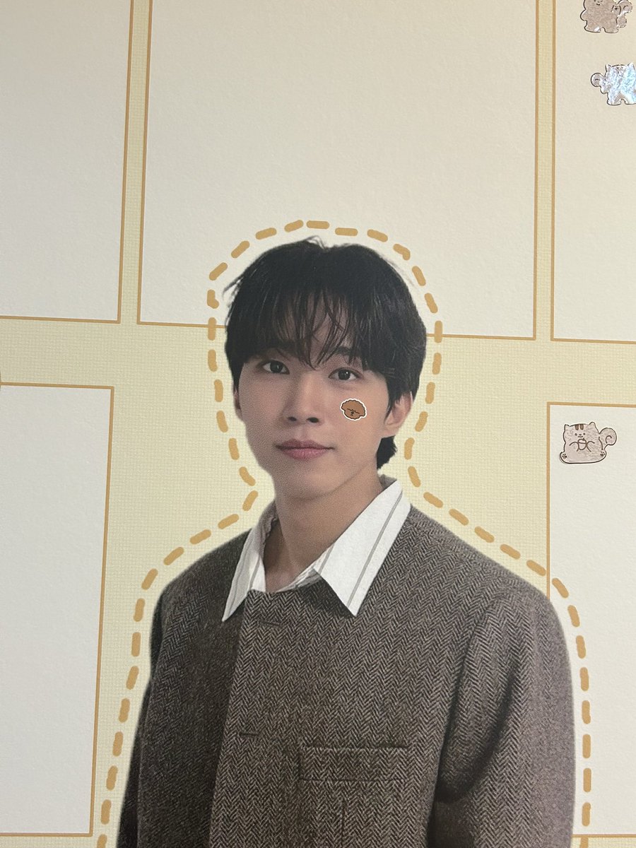 d4s4sss's tweet photo. 셀럽이 다녀간 갈비집에 다녀왔어요🍖
여기저기 동성이 찾는 게 넘 재밌었던....😍
갈비도 정말 맛있었다 .ᐟ.ᐟ ➿

??: 난 저기 붙어있는 맥주포스터도 동성인 줄 알았어
ㄴ자세히봐 저거 동성이 맞아

#군침이_도는_양념_갈비
#제가선창하겠습니다_양념_갈비 https://t.co/vvYjlvLRrg