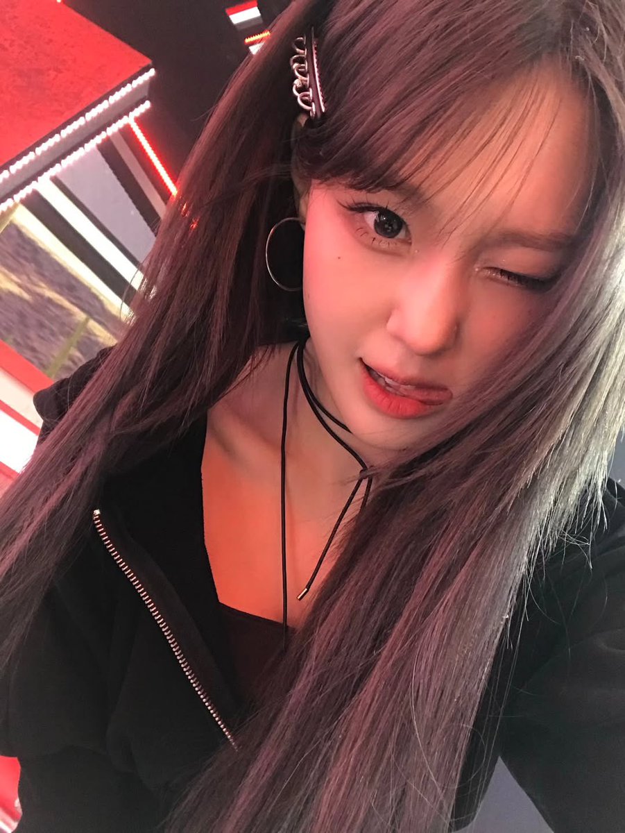 chaeromedia tweet media