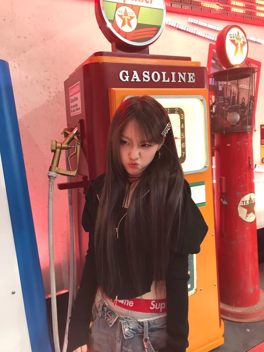 chaeromedia tweet media