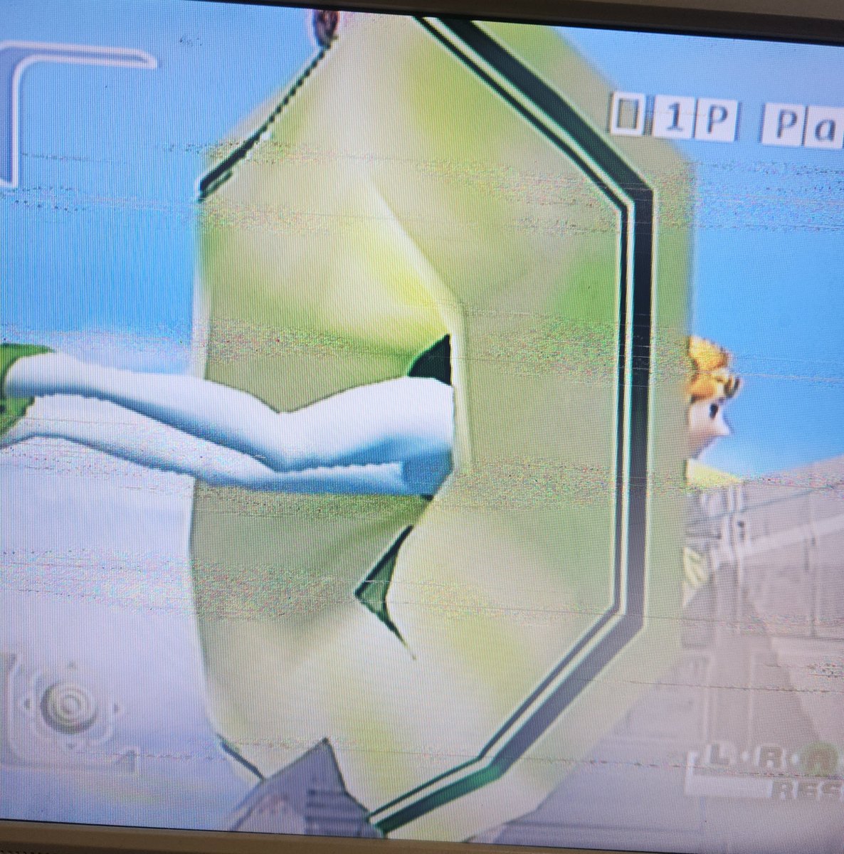 ルーク tweet media