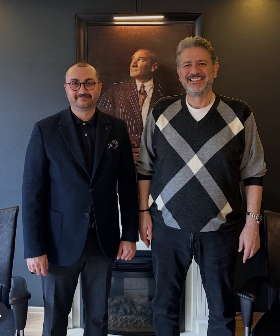 miu_522014's tweet photo. Bölüm Başkanımız Doç. Dr. Anıl Kaan Uçar ile Akın Çiçek Medya Sahibi Akın Çiçek, Programımız öğrencilerinin staj süreçlerinin desteklenmesi konusunda istişare gerçekleştirdi. https://t.co/Lzx7NLpMgP