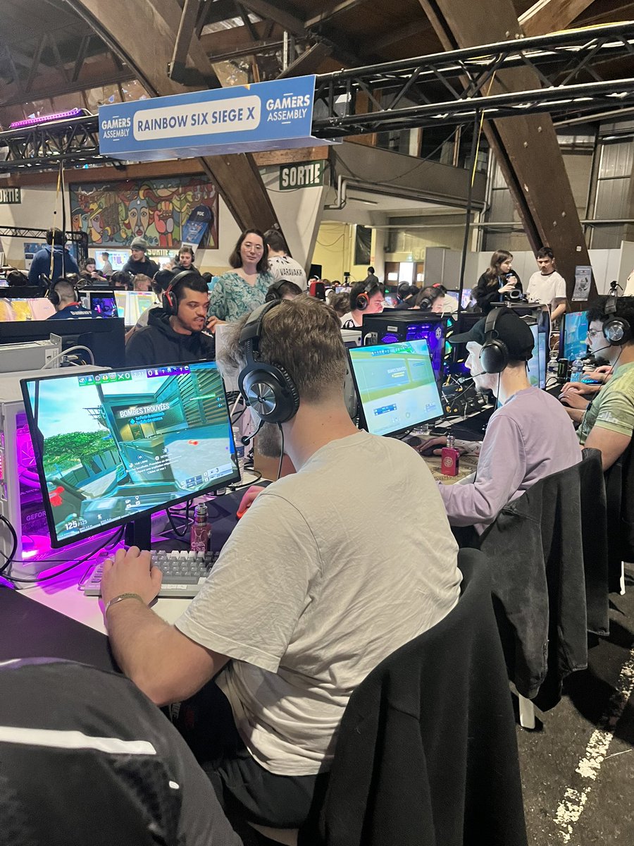 IGURU ESPORT tweet media