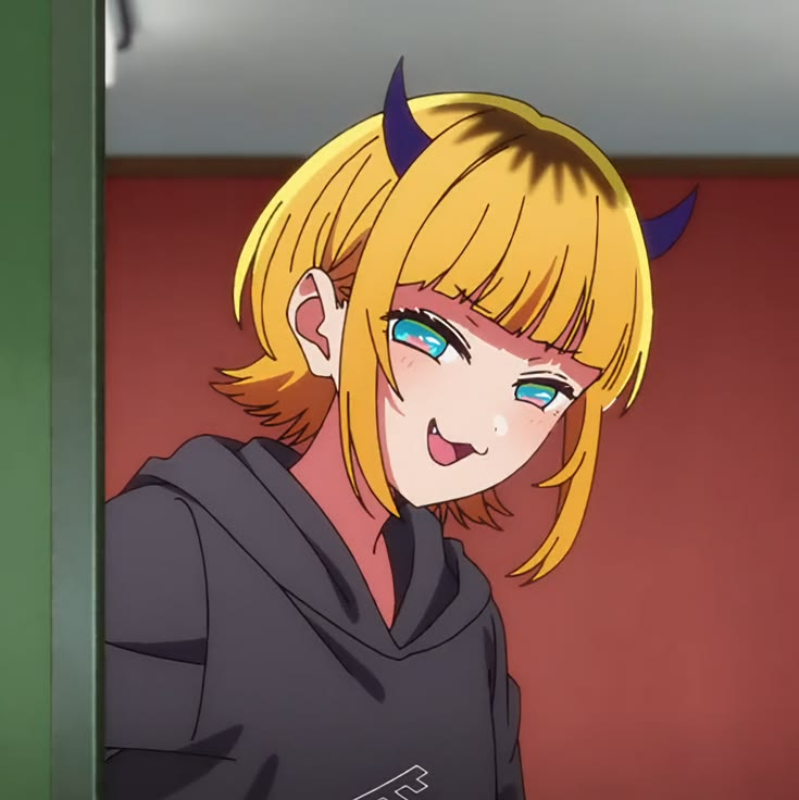 Molp_Ghost3r tweet media