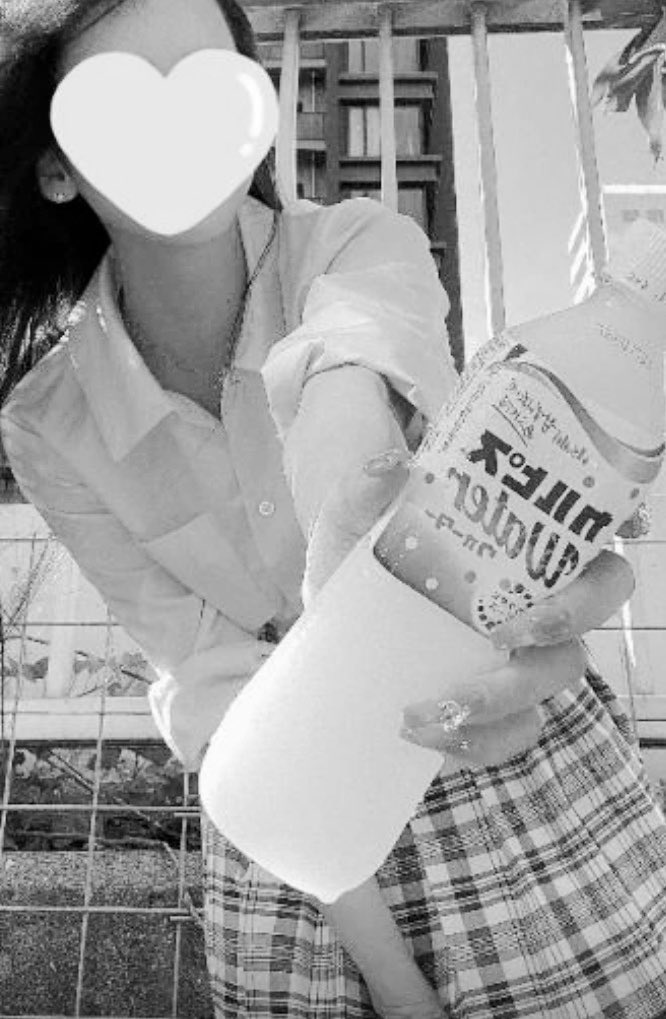 団地元妻かおり tweet media