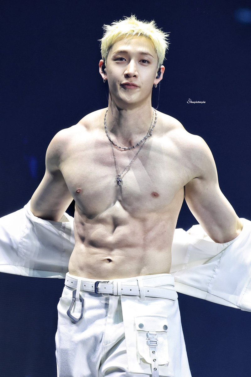 daily best boys tweet media