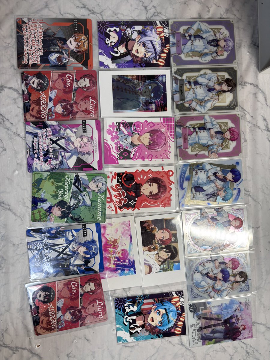 torihikiiris's tweet photo. #いれいすグッズ交換　
#いれいすグッズ買取 
こちら買取してくださる方を探しています
ある程度は希望額、定価以下も可能です
交換はステイハイ、執事ブロマイドの
🍣さん🤪さんとの交換。
また2枚目ALT記載のものとの交換は可能です。
辞退♡のみ https://t.co/VAD8oAxxI2