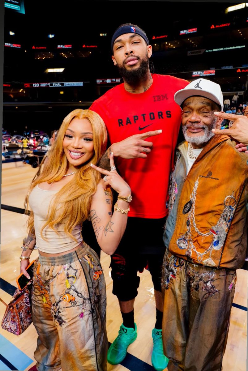 ًWave Checkers tweet media