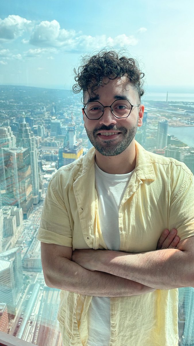 Vini está vivendo todas as pequenas coisas tweet media