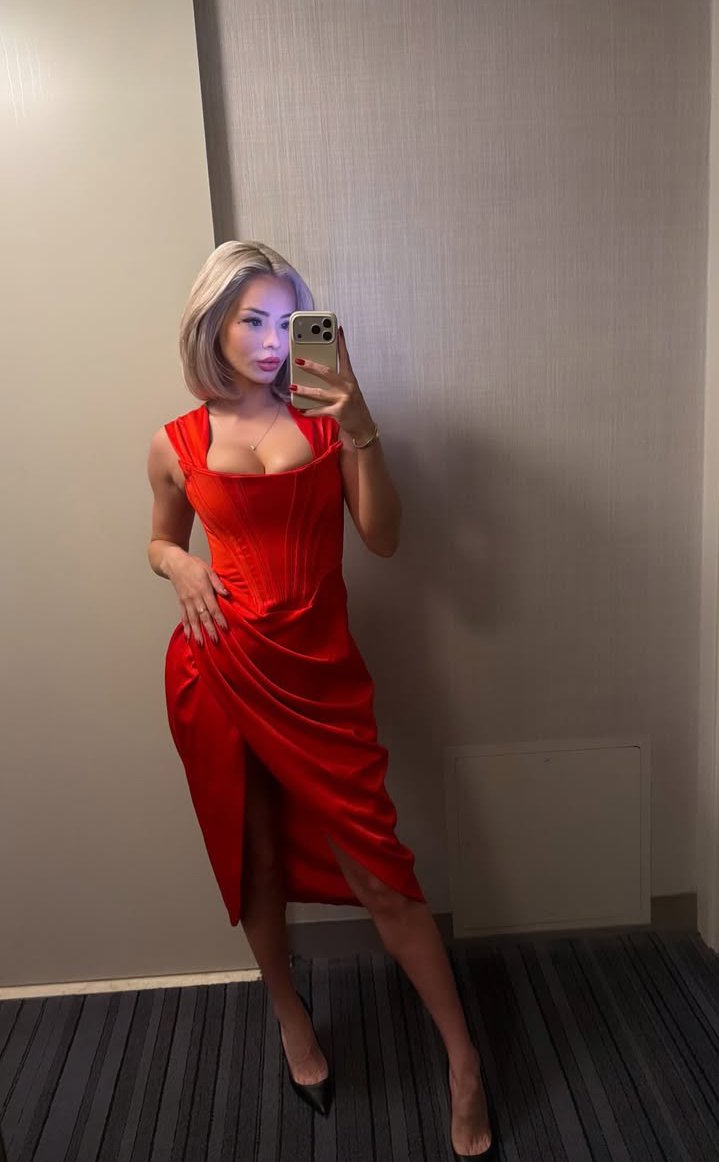 Elsa Jean tweet media