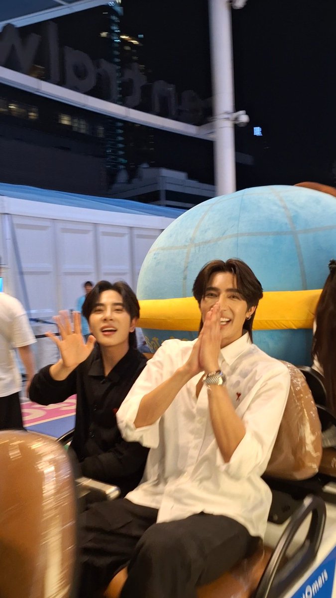 เอิร์ทมิกซ์ตลกค่ะ(^._.^) tweet media