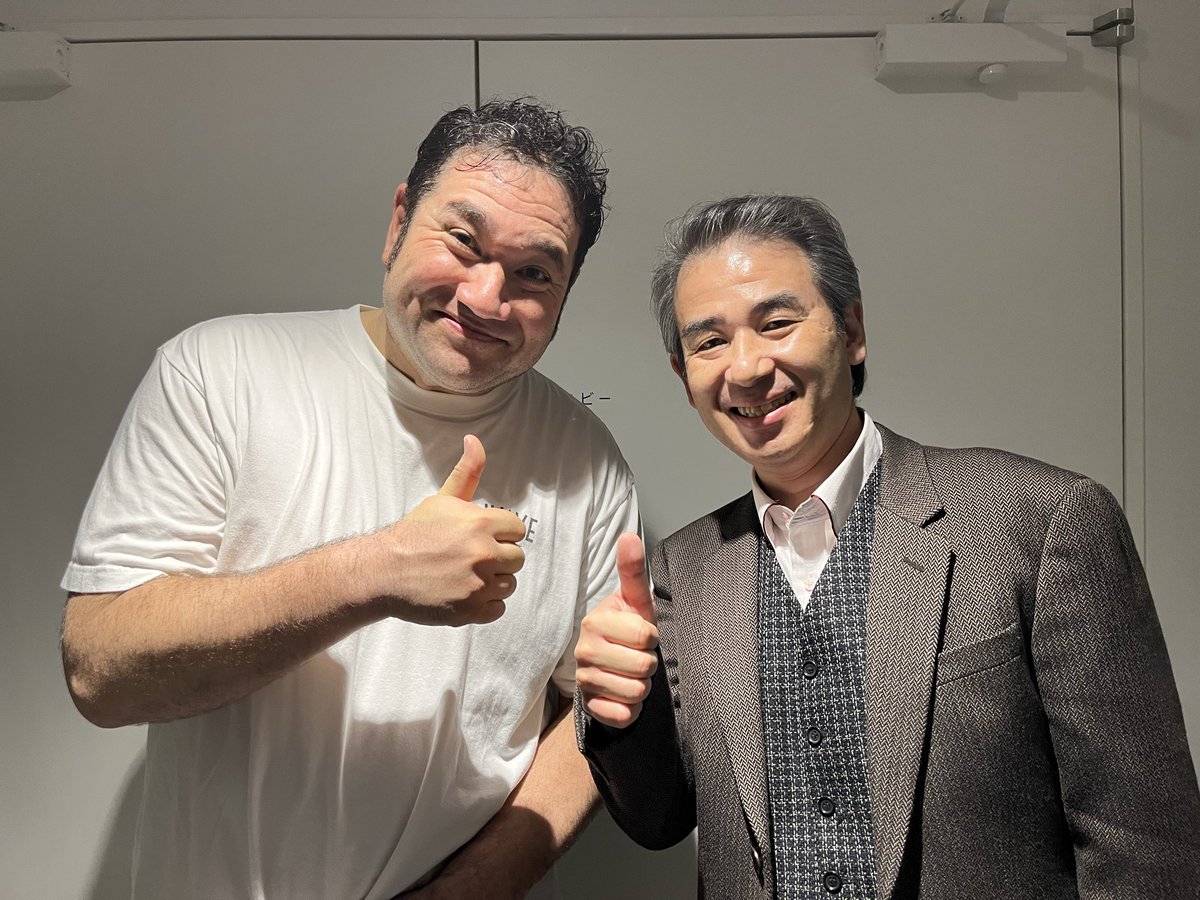 HIDE36YOSHIMOTO's tweet photo. 俳優勝矢の舞台「ロマンティックスアノニマ���」大阪講演を観て来ました。
舞台終了後いつもと変わりない勝矢に会えて楽屋お見舞いも直接渡せてホッとしました。
また洋食フェリーチェカルネにもビフカツ食べに来てよ〜
ますますの活躍期待しています😊

#勝矢　
#洋食フェリーチェカルネ https://t.co/H4BKdqjSPe
