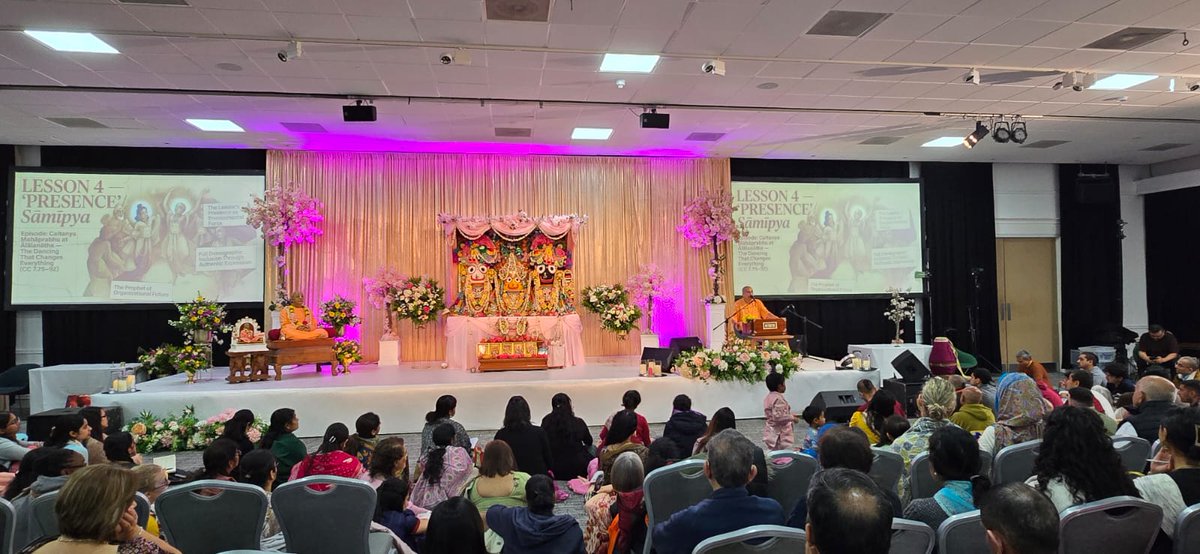 GaurangaDas's tweet image. Honored to speak at the UK RISE Retreat Day 2 on the topic of "Lessons from Lord Caitanya's South India Travels"
#iskcon
 #monkforaction 
#gaurangadas