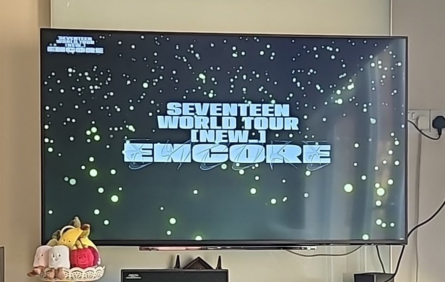 And it ends in possibly the most Korean way ever with the words "don't catch a cold" 🤭 After 3.5 hours,  I swear if it wasn't for the curfew, Aju Nice would still be going 🩷🩵

UNTIL SVT IS THIRTEEN AGAIN
#세븐틴_NEW앙코르후에만나요
#SVT_TOUR_NEW_ENCORE
<a href="/pledis_17/">세븐틴(SEVENTEEN)</a>