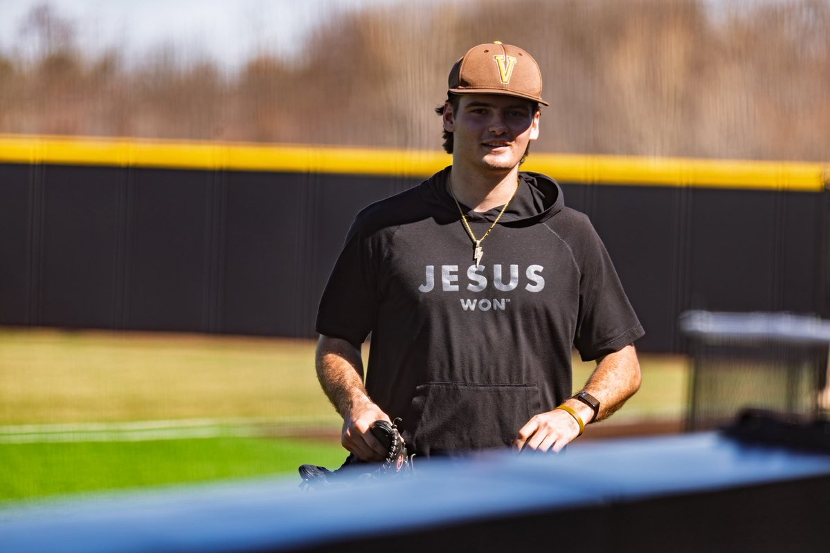 Valpo Baseball tweet media