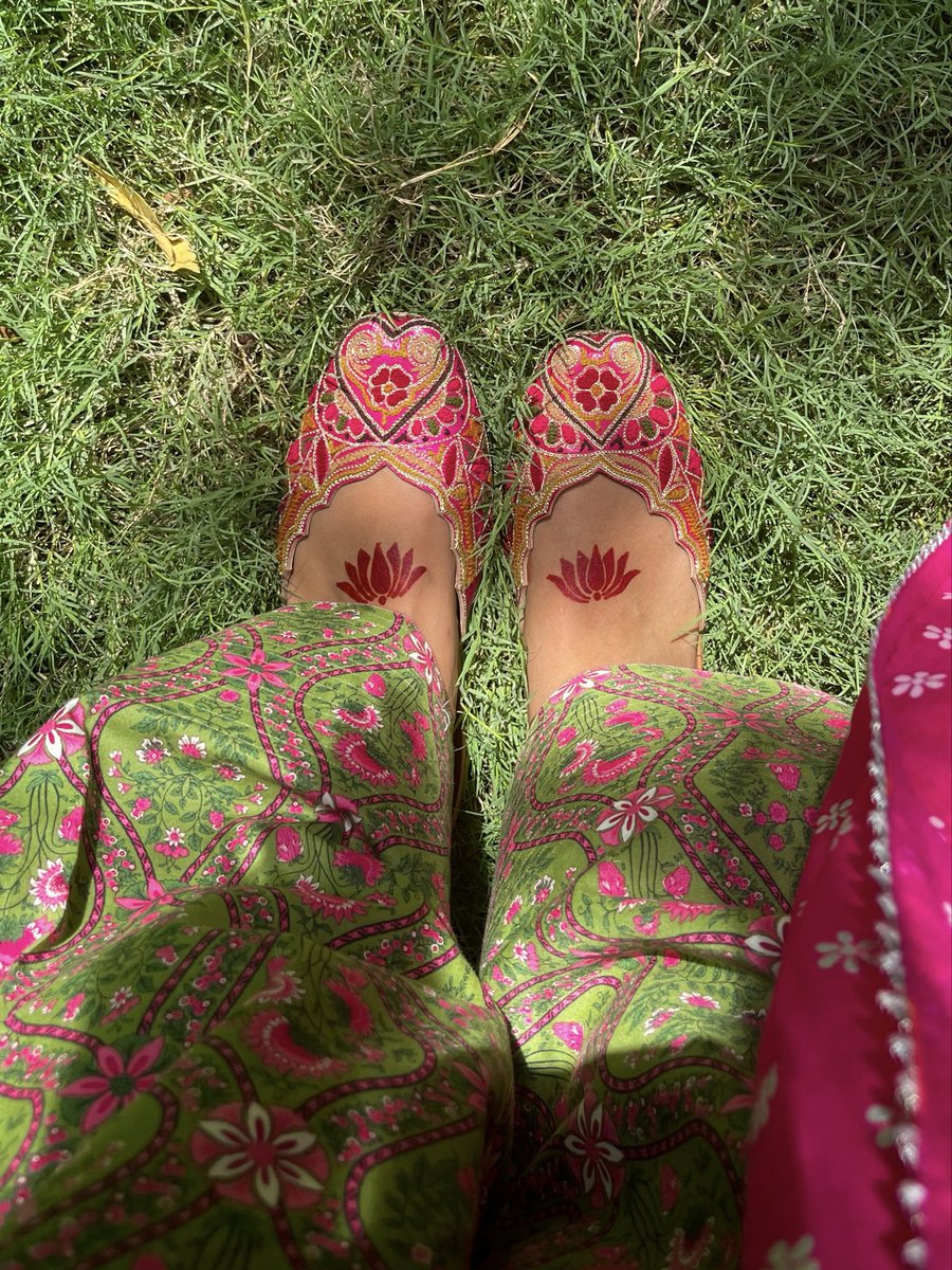 tehreem𓆝𓆟𓆞 tweet media