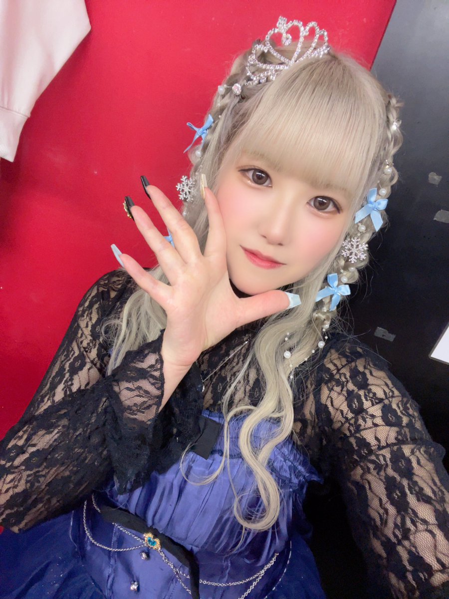 石綿らん tweet media