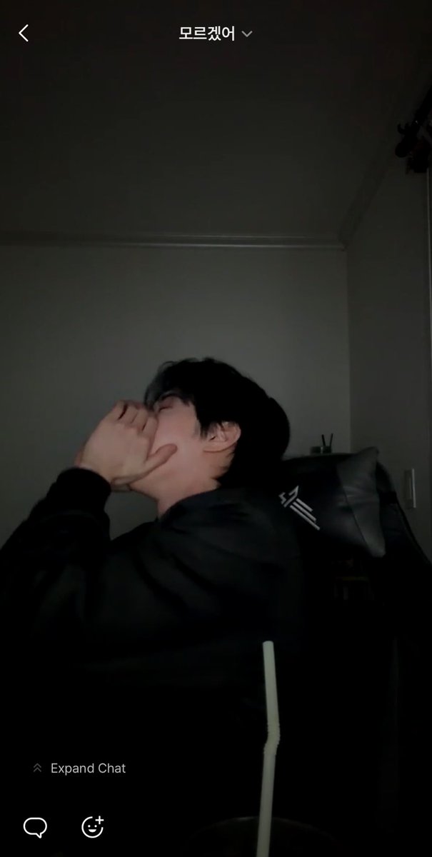 Kansaa🧸☾ tweet media