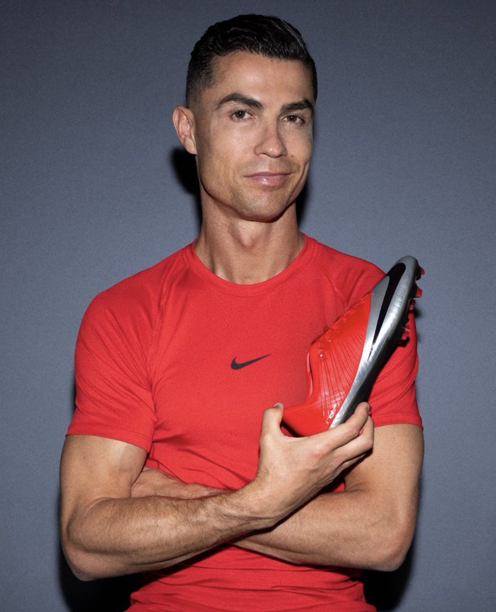 n e e d y tweet media