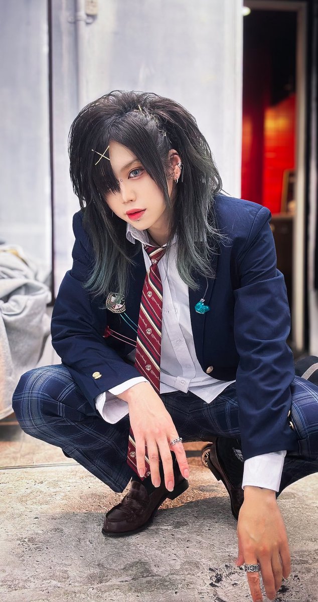 ゆーり(Yuri)/ロールシャッハ1号 Rorschach.inc tweet media