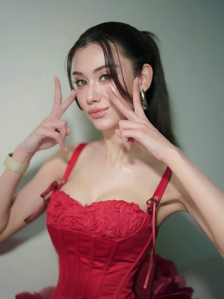 LalinaLena TH Official tweet media