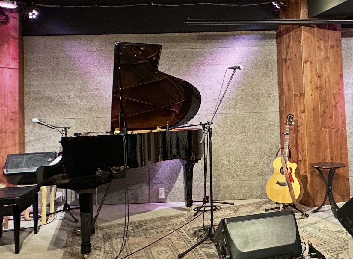 verymama0303's tweet image. 4月4日幸せな日でした🌸　
今年初のライブツアー
CALLING東京公演✨　

タイトルの通り歌う事が天職と
本心を語り音楽にのせて
想いを届けてくれて🥹
最幸のライブでした🍀
素敵なBD🎁✨になりました☺️🍀

#上田タカヒロ
#CALLING
#東京公演