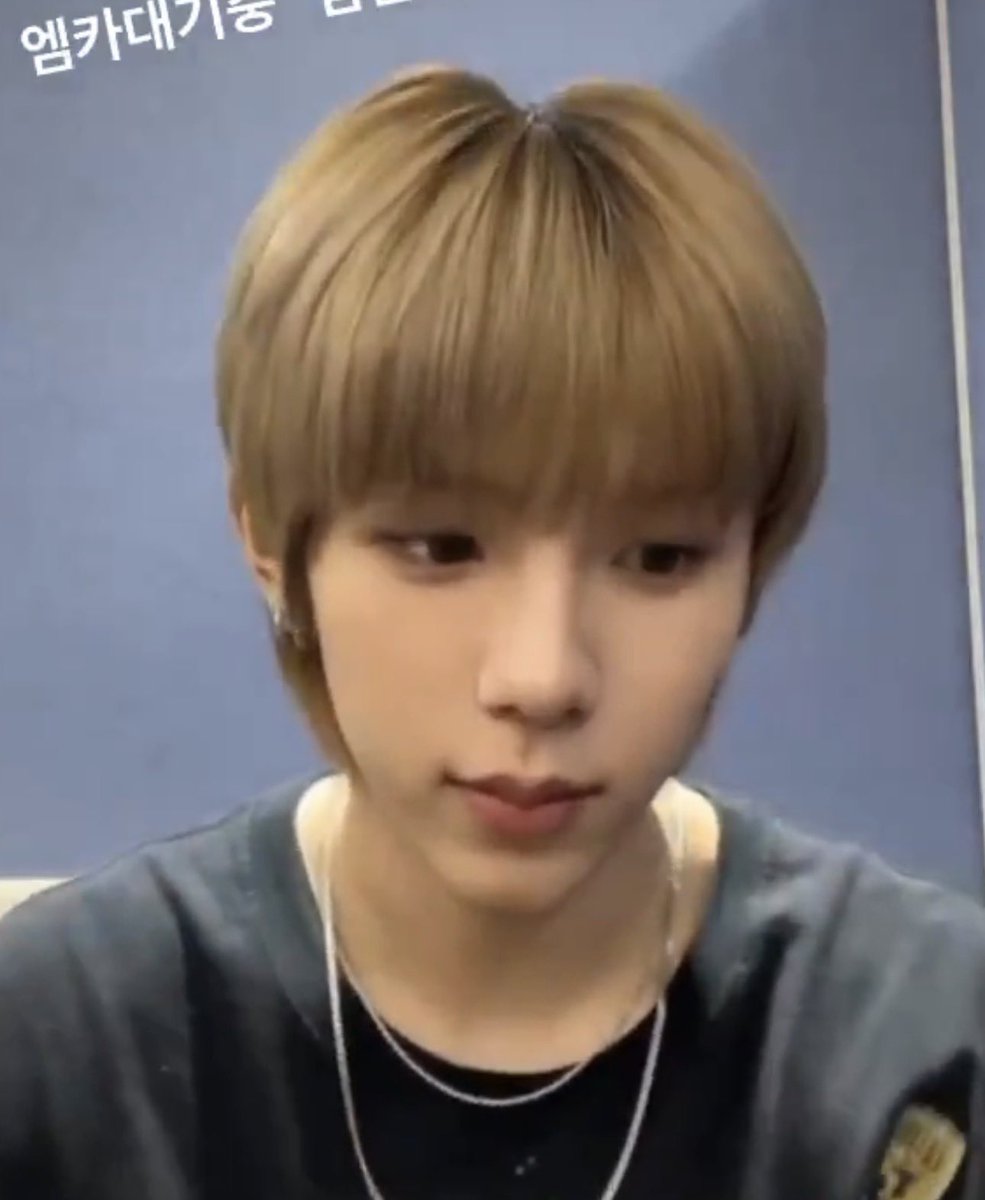 น้าหมวด tweet media